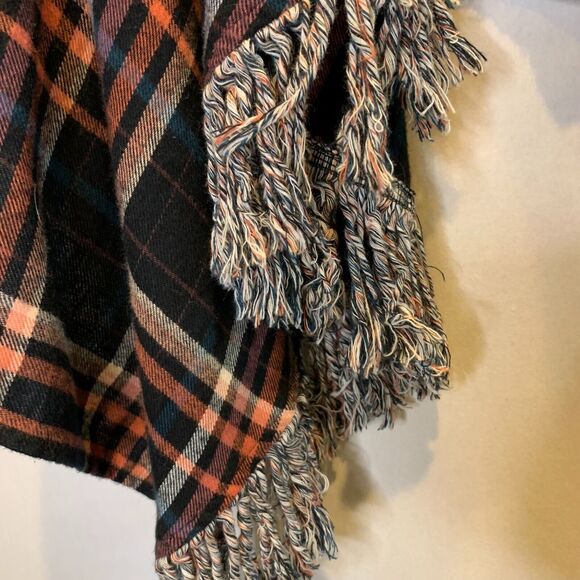 Torrid Size 1 Plaid Long Sleeve Flannel Fringe Shawl Kimono Boho Rustic Cottage - Picture 3 of 4